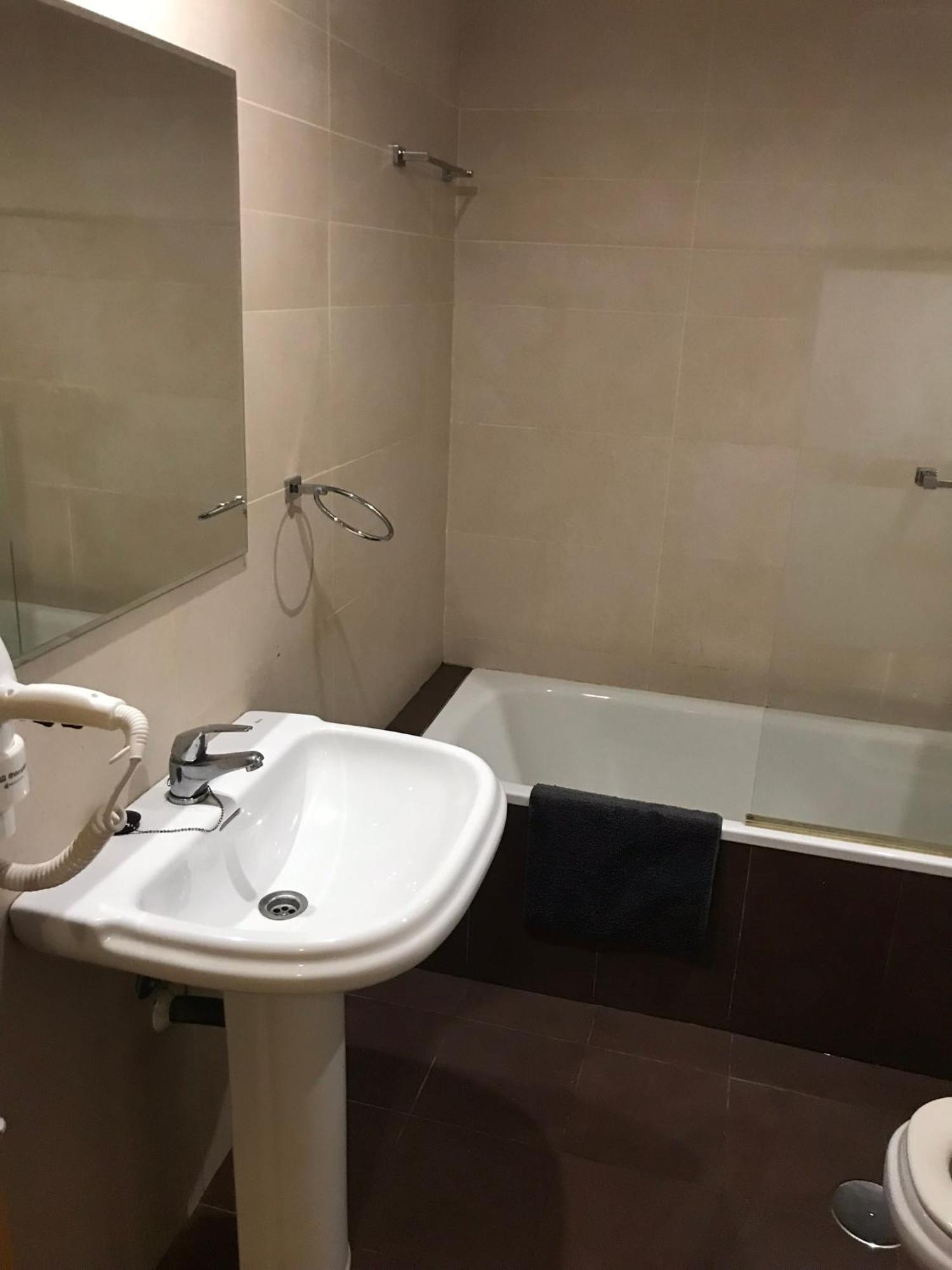 Malaga Boutique Stay - Carlos Haya Area With Parking Exteriör bild